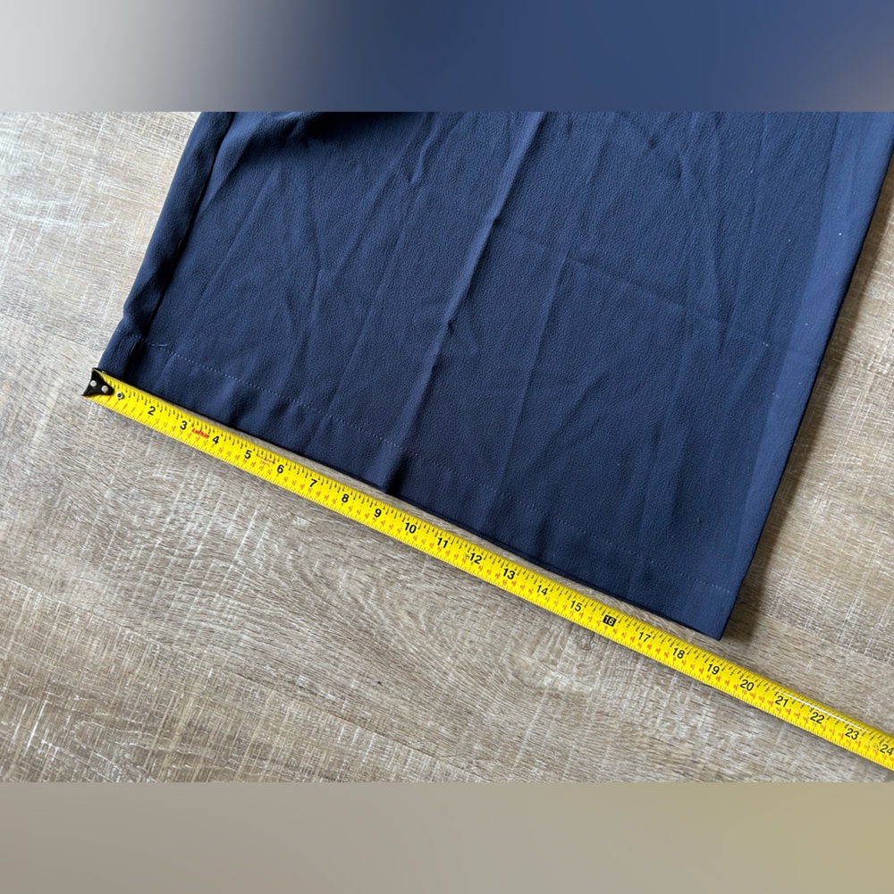 NEW Donna Morgan Crepe jumpsuit 10 wide leg cropped V-neck tie lightweight blue - Picture 9 of 15